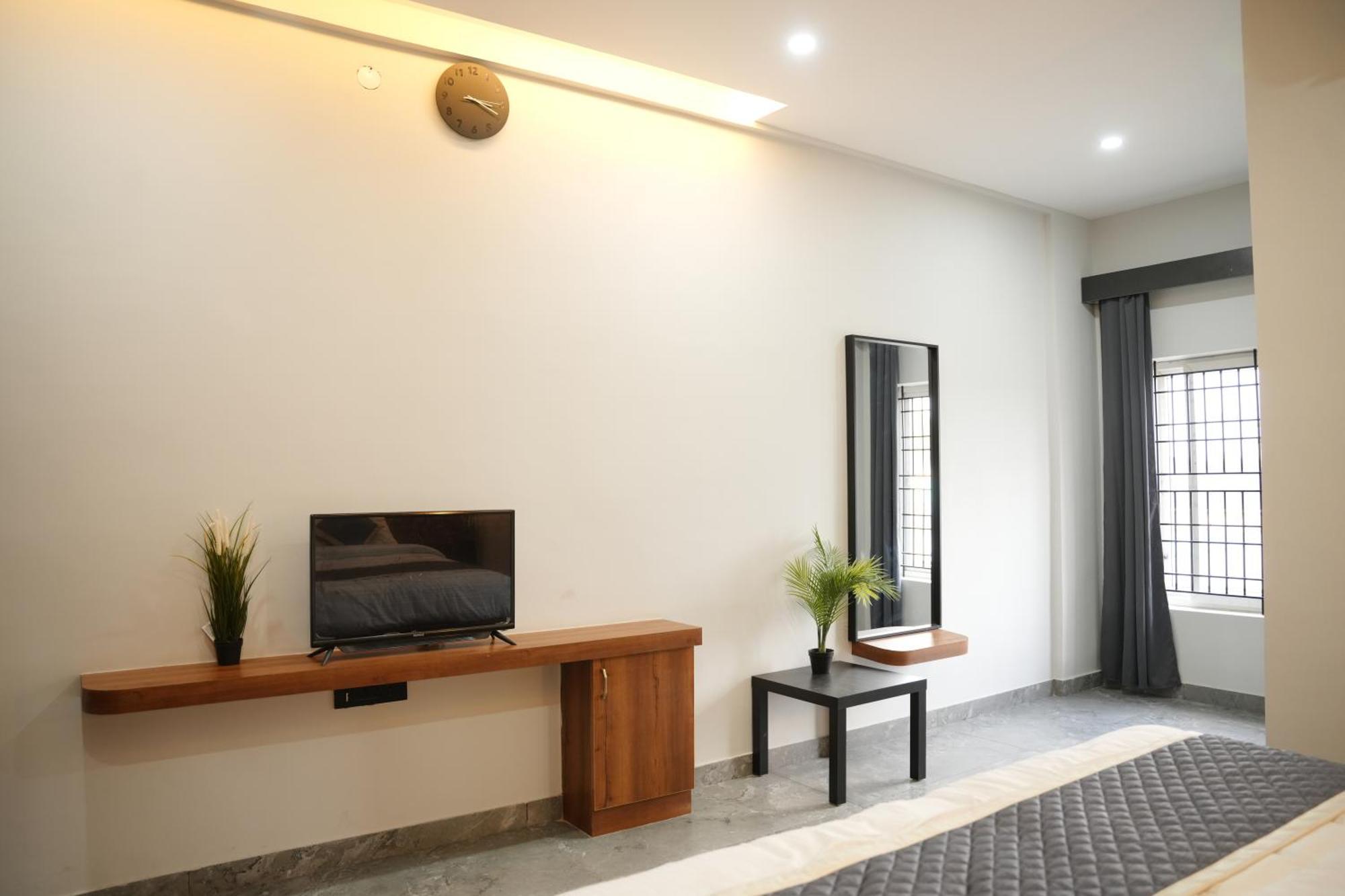 Sarvam Residency Hotel Sagar  Exterior photo